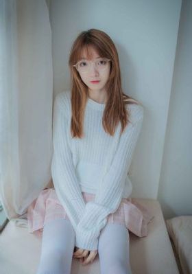 欧美电影美女与野兽_720韩国电影在线观看